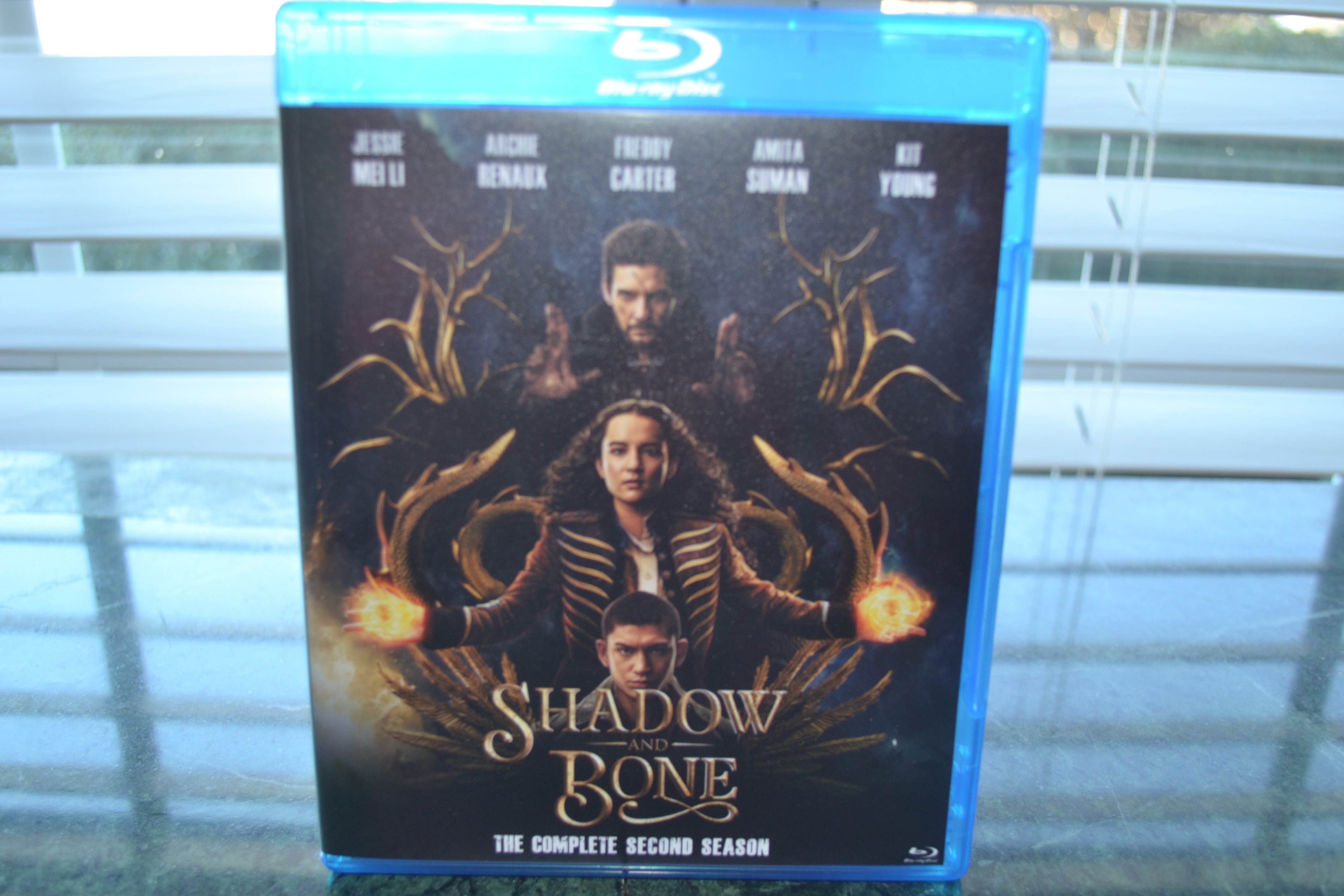 Shadow And Bone Season 2 Blu-ray Set