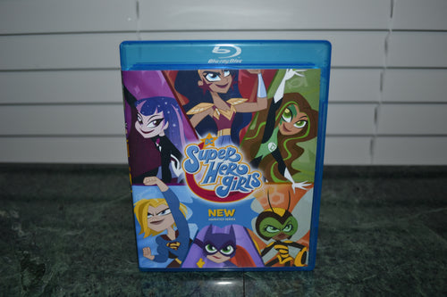 DC SuperHero Girls 2019 Season 1 Blu-ray Set