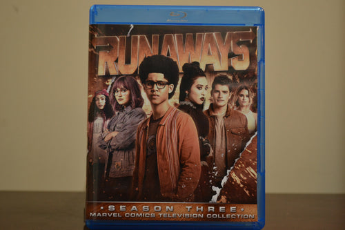 Runaways Season 3 Blu-Ray Set