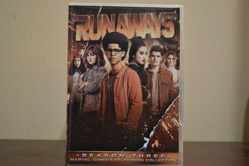 Runaways Season 3 DvD Set