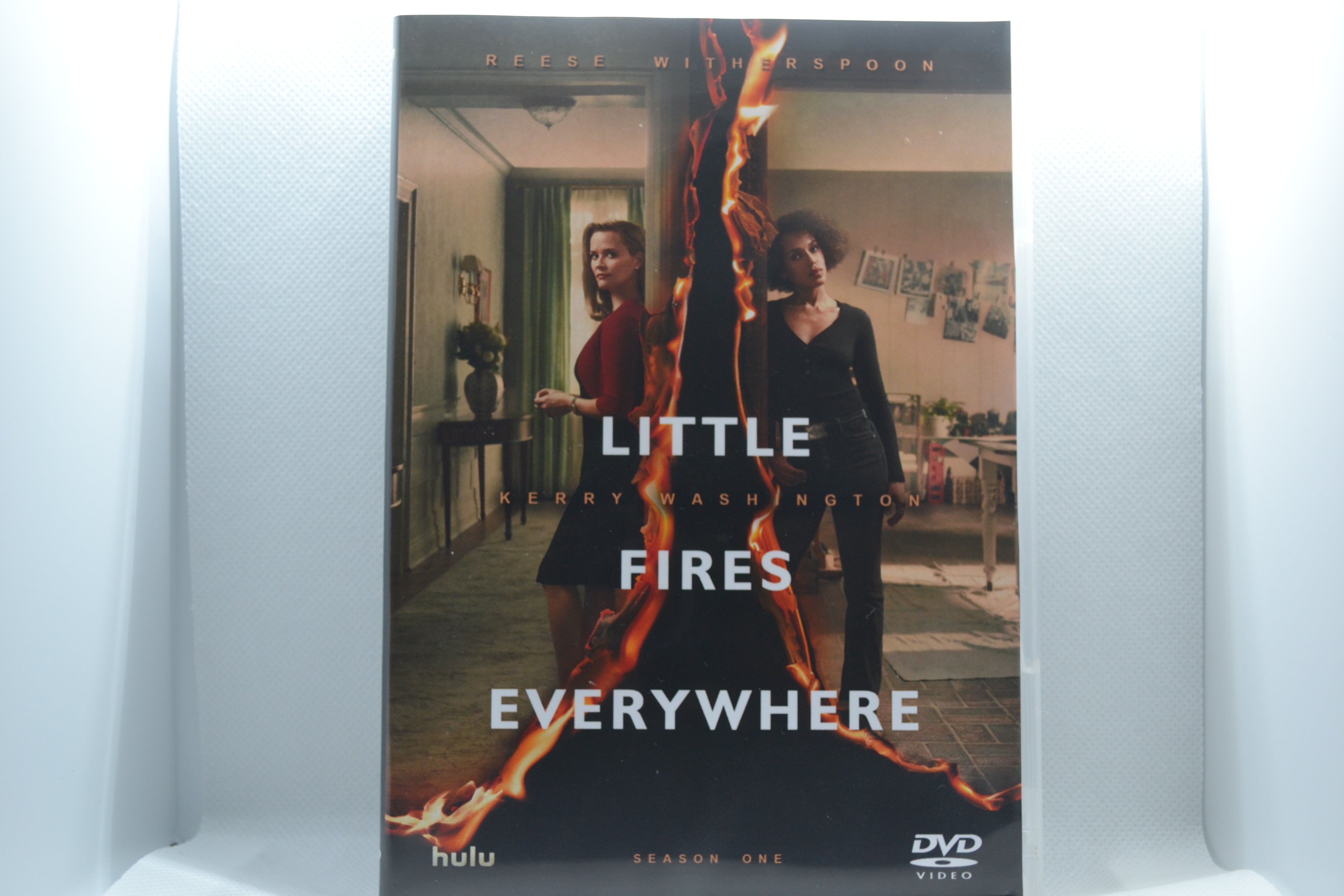 Little Fires Everywhere Season 1 DvD Set