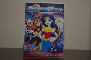 DC Super Hero Girls Season 4 DvD Set